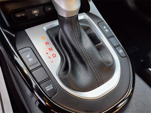 Used 2024 Kia Forte GT-Line w/ GT-Line Premium Package image 34