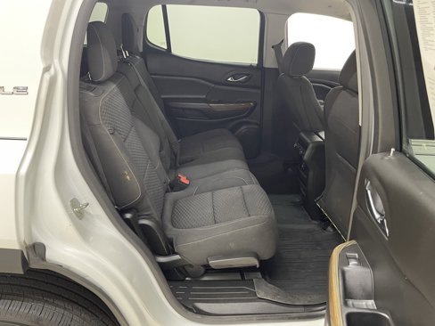 Used 2019 GMC Acadia SLE w/ LPO, Floor Liner Package image 15