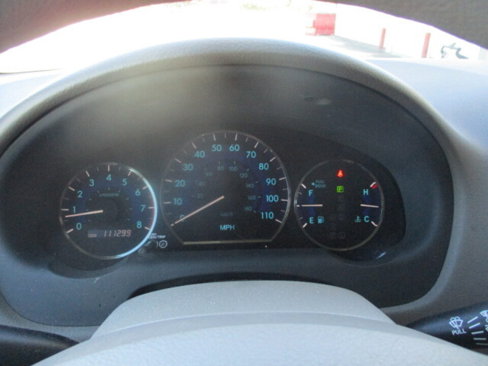 Used 2008 Toyota Sienna LE image 30