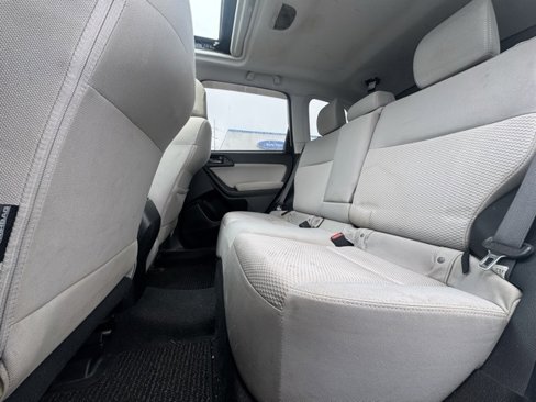 Used 2014 Subaru Forester 2.5i Premium image 12