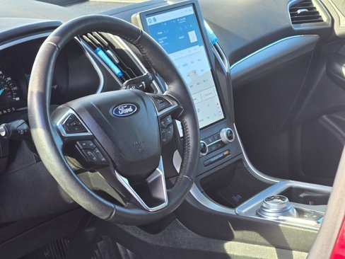 Used 2021 Ford Edge SEL w/ Convenience Package image 25