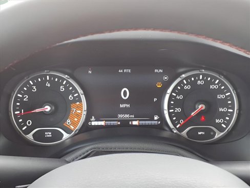 Used 2023 Jeep Renegade Trailhawk image 20