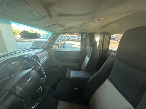 Used 2004 Ford Ranger XLT image 3