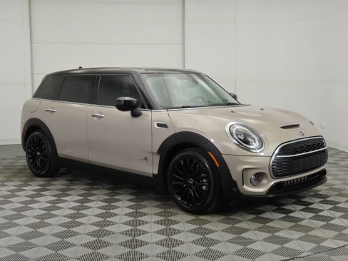 Certified 2023 MINI Cooper Clubman S image 3