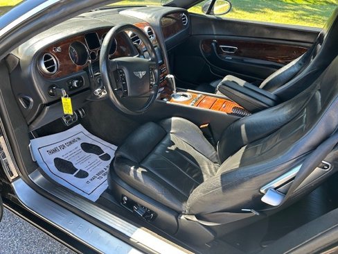 Used 2004 Bentley Continental GT image 11