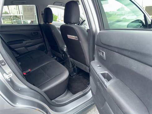 Used 2013 Mitsubishi Outlander Sport ES image 23