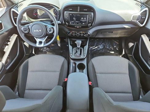 Used 2022 Kia Soul LX w/ Technology Package image 15