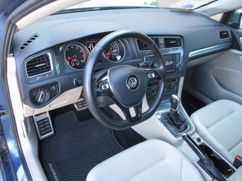 Used 2017 Volkswagen Golf Alltrack SE image 17