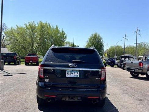 Used 2013 Ford Explorer XLT image 5