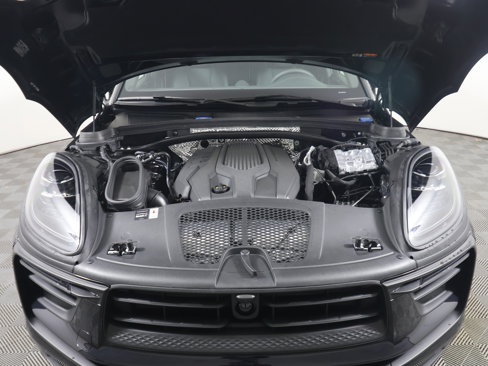 New 2025 Porsche Macan image 22