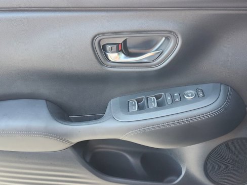 Certified 2023 Honda HR-V EX-L image 32