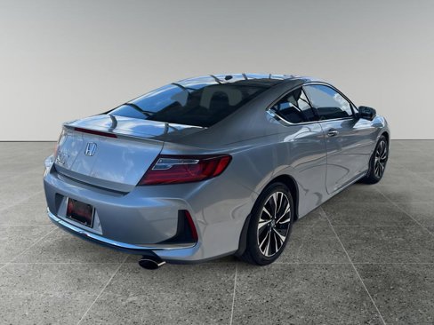 Used 2017 Honda Accord EX image 6