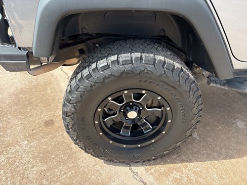 Used 2016 Jeep Wrangler Unlimited Sport w/ Quick Order Package 24S image 12