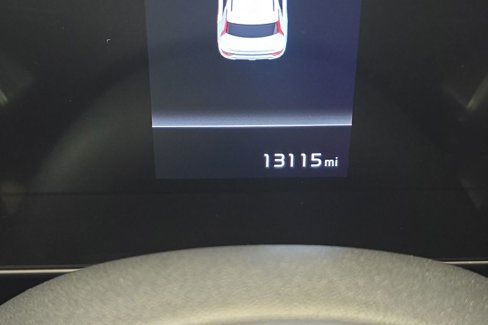 Used 2024 Kia Niro EX Touring image 16