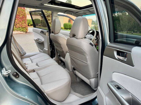 Used 2010 Subaru Forester 2.5X Limited image 28