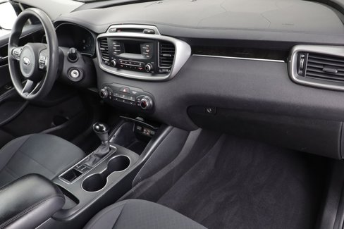 Used 2016 Kia Sorento L image 31