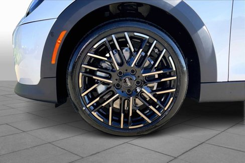New 2026 MINI Cooper S image 11