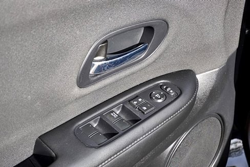 Used 2021 Honda HR-V Sport image 23