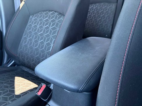 Used 2022 Mitsubishi Outlander Sport Black Edition image 32