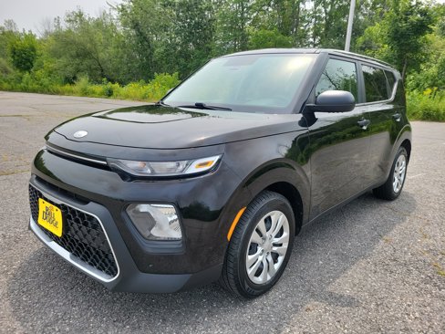 Used 2020 Kia Soul LX image 1