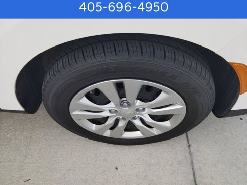 Used 2020 Kia Soul LX image 26