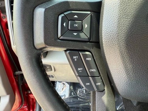 Used 2018 Ford F150 XLT w/ Equipment Group 302A Luxury image 15