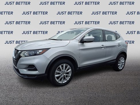Used 2022 Nissan Rogue Sport S image 3