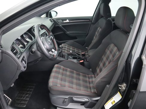 Used 2015 Volkswagen GTI S image 18