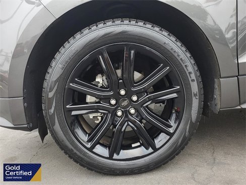 Certified 2020 Ford Edge ST-Line w/ Cold Weather Package image 27