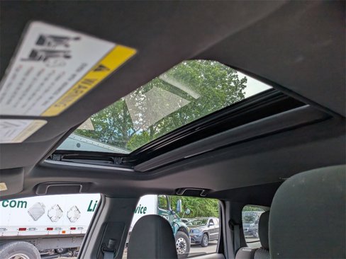 Used 2018 Mitsubishi Outlander LE image 19