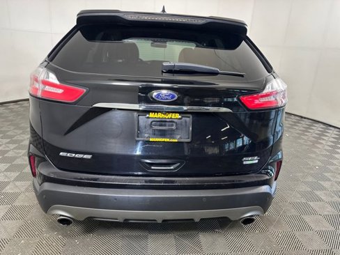 Used 2019 Ford Edge SEL w/ Equipment Group 201A image 4