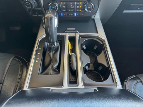 Used 2018 Ford F150 Lariat image 25