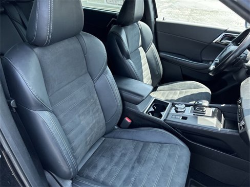 Used 2022 Mitsubishi Outlander SE image 19