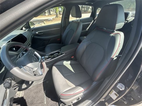 Used 2023 Hyundai Sonata SEL Plus image 11