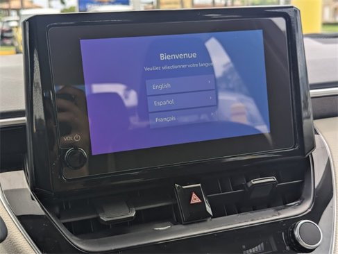 Used 2025 Toyota Corolla LE image 20