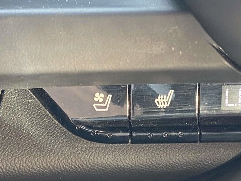 Used 2018 Chevrolet Camaro LT image 23