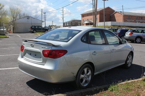 Used 2010 Hyundai Elantra GLS image 7