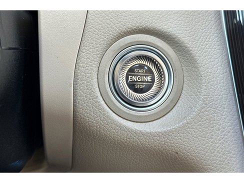 Used 2022 Mercedes-Benz GLC 300 image 31