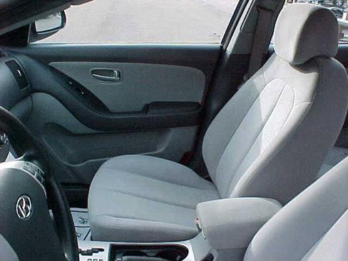 Used 2008 Hyundai Elantra GLS image 14