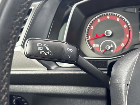 Used 2020 Volkswagen Jetta R-Line image 24