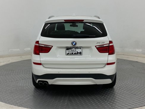 Used 2017 BMW X3 xDrive28i image 9