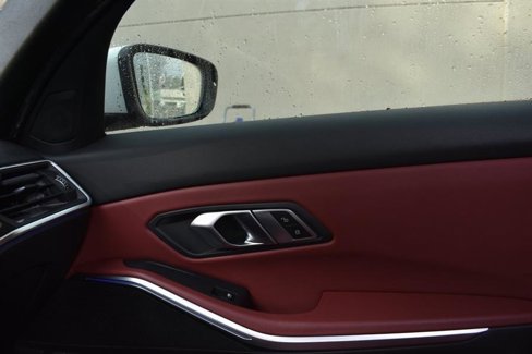 Used 2022 BMW 330i Sedan w/ Convenience Package image 19