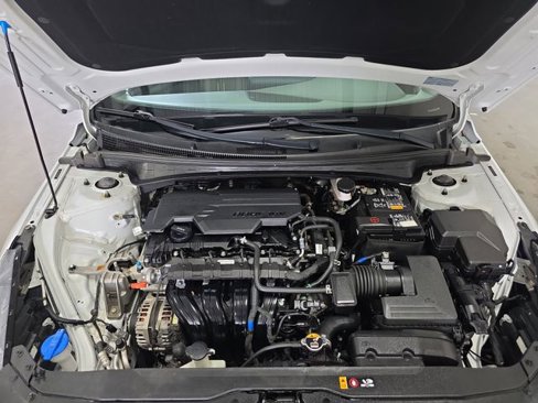 Certified 2021 Hyundai Elantra SEL w/ Convenience Package image 35