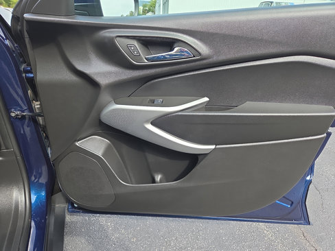 Certified 2024 Chevrolet Trax LS w/ LS Convenience Package image 17