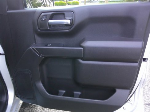 Used 2022 Chevrolet Silverado 1500 Custom Trail Boss w/ LPO, Dark Essentials Package image 22