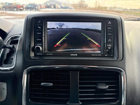 Used 2016 Dodge Grand Caravan R/T image 25