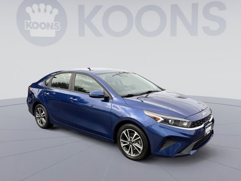 Used 2023 Kia Forte LXS w/ LXS Technology Package image 10
