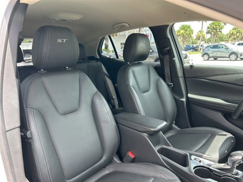 Used 2024 Buick Encore GX Sport Touring image 50
