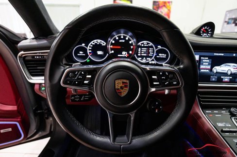 Used 2019 Porsche Panamera GTS w/ Premium Package Plus image 86