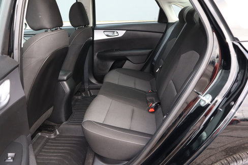 Used 2023 Kia Forte LXS image 8